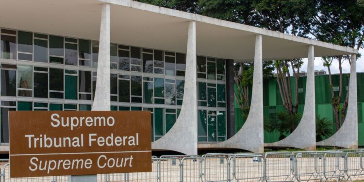 stf-inicia-o-julgamento-de-mais-250-envolvidos-nos-atos-de-8/1
