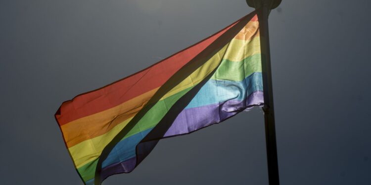 orgulho-lgbtqia+-e-caminho-para-saude-mental-e-bem-estar-coletivo