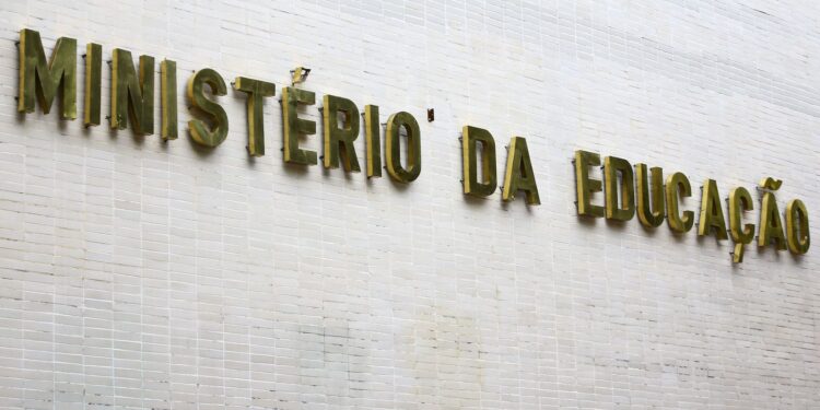 programa-de-igualdade-na-educacao-e-retomado-pelo-governo