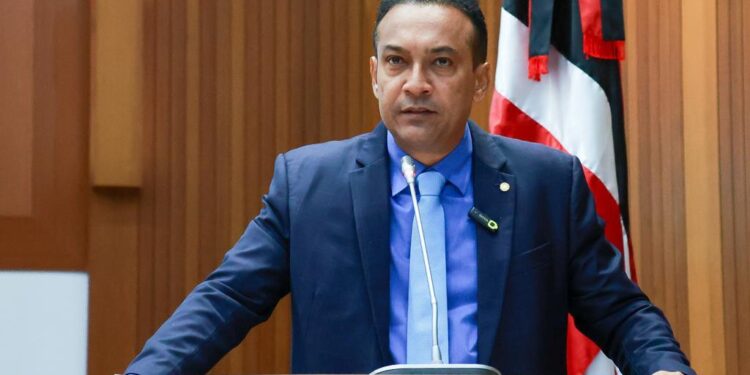 Deputado Júnior Cascaria Prioriza Segurança em Igarapé Grande