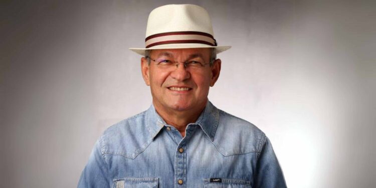 OSMAR FONSECA ANUNCIA O RETORNO À POLÍTICA COM APOIO DE EDINA FONTES