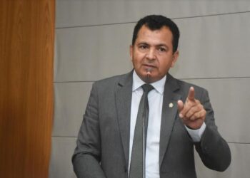 Câmara de São Luís: Votação sobre Domingos Paz é Adiada e Polêmica Aumenta!