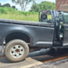 Acidente fatal na BR-135: caminhonete colide com carreta parada e motorista morre no local